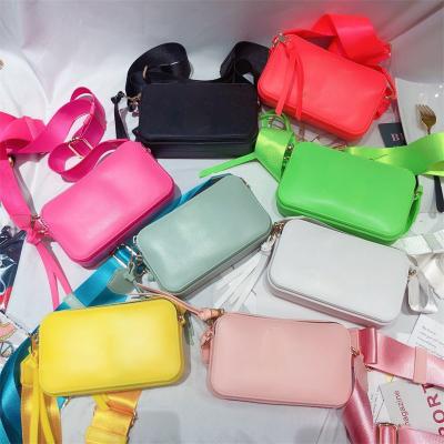 China 2021 Summer Square Fluorescent PVC New Arrivals Fashion Neon Cross - Body Bag Youth Girls Ladies PU Leather Messenger Bag for sale