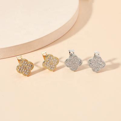 China Trendy Trendy Fashion Copper Zirconium Four Leaf Clover Flower Stud Earrings for sale