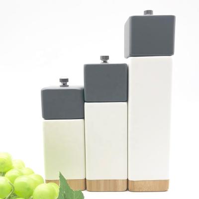 China Viable Hot Sale Bamboo Salt and Pepper Mill Manual Spice Grinder for sale