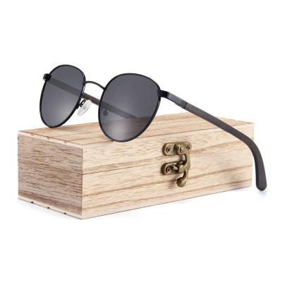 China Plastic Frame Logo Wooden Sunglasses Bamboo Sunglasses Custom Made 2020 Fashion Classic Sunglasses for sale