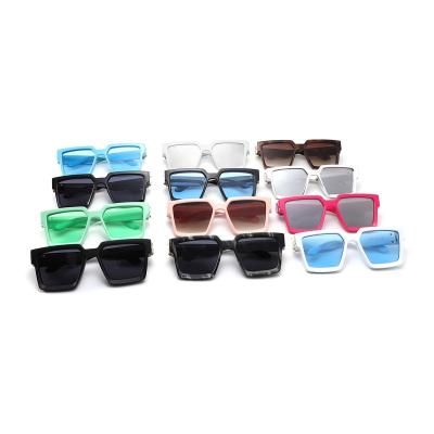 China Fashion Sunglasses 2021 Square Sunglasses 2022 New Fashion Glass Sun Glasses Women Big Frame Men's High Quality Oversized Luxury Trendy for sale