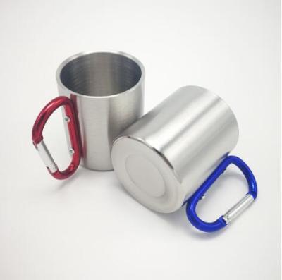 China Sustainable Double Wall Stainless Steel Coffee Mug With Carabiner Handle for sale