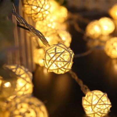 China Garden Holiday Color Changing Solar Crack Glass Ball Led Fairy Garden Light String Lights for sale