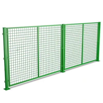 China Corrosion Resistance Garden Craft PVC Coated Welded Wire Mesh Wire Fencing Green Color Iron Netting for sale