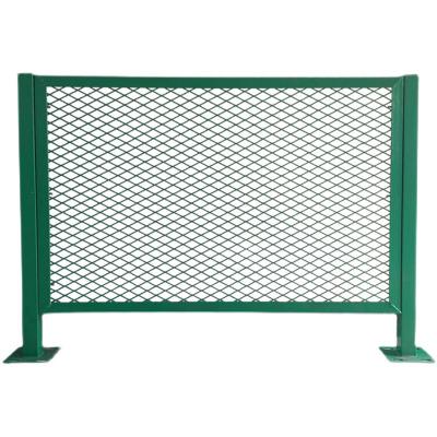 China Cheap Corrosion Resistance Barbed Wire Orchard Farm Fence Dipped Plastic Protective Fence Net For Garden for sale