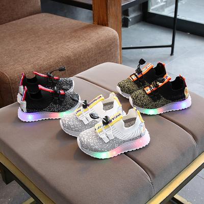 China Unique Breathable Kids Fashion Sneakers LED Flat Color Children's Fashion Sneakers Glowing Anti-slippery Luminous Slip-on Sports Shoes for sale