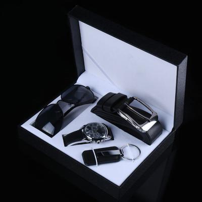 China Multipiece Watch Gift Set For Him Multiapplication All Matching for sale