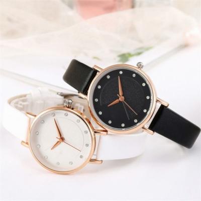 China Correa auténtica simple de la anchura de Diamond Quartz Watch Antiscratch With 12m m en venta