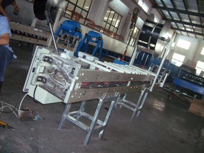 China Portable Downspout Pipe Roll Forming Machine, Semi-automated Gutter Forming Machine for sale