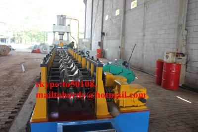 China Guardrail crash barrier roll forming machine for sale