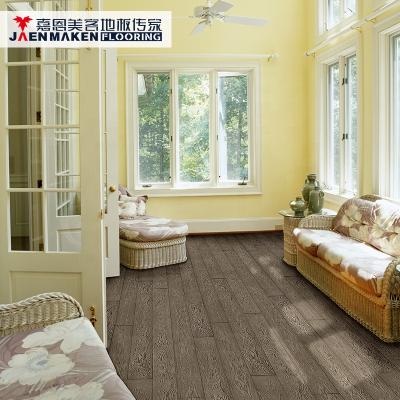 China Modern European Oak Wood Flooring Three Layer Engineered Wood Flooring Easy Clean for sale