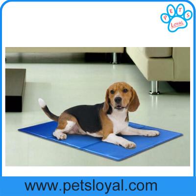 China Re-useable self-cooling nontoxic dog cooling pad pet gel bed mat China Factory for sale