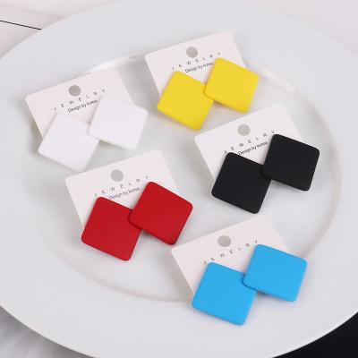 China New Beautiful Summer Candy Color Simple Geometric Dangle Earrings Round Square Frosted Acrylic Stud Earrings For Women Jewelry for sale