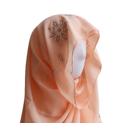 China 100% Polyester Muslim Hijabs Crystal Decorated Flower Women Head Cover Scarf Shawls for sale