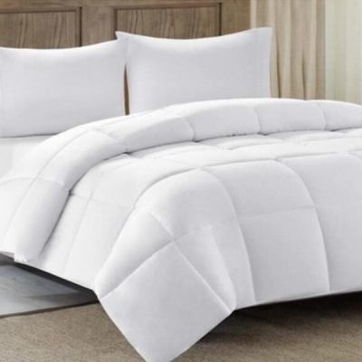 China Wholesale Anti-Static Bed Quilt Luxury Hotel Customized White Microfiber Cotton Comforter Polyester Sheet Set Spa for sale