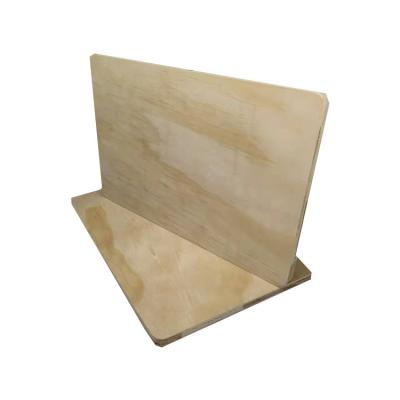 China Commercial and Furniture Use Modern Wholesale Pine WBP Glue Pine Plywood Phenolic Sheet for sale