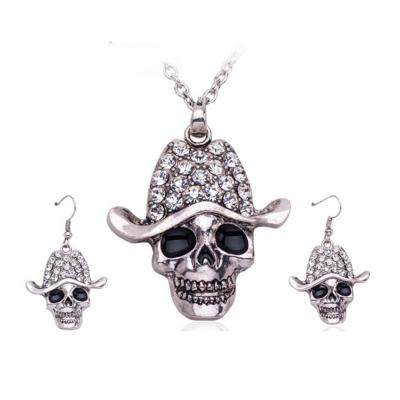 China 2022 romantic Europe and the United States earrings hot sale necklace new Halloween set punk style skull jewelry set wholesale for sale