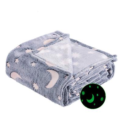 China Anti-pilling Anti-pilling Fuzzy Anti-Static Microfiber Kids Baby Soft Warm Blanket Glow in the Dark Flannel Bed Stars Bright Blanket for sale