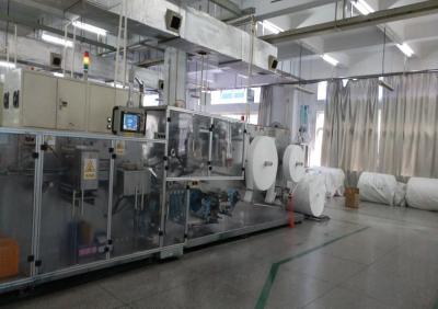 China High Speed Wet Wipes Production Line Full Servo Driving Longer Knife Service Time for sale