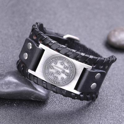 China 2020 CLASSIC new dawapara punk fashion vintage accessories thor's hammer charm bracelet genuine leather men's handmade for sale