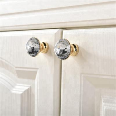 China Modern Luxury Gold Czech Crystal Round Cabinet Door Knobs and Handles Furniture Cupboard Wardrobe Drawer Pull Handle for sale