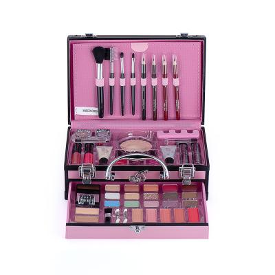 Cina Women Gift Sets Luxury Christmas Factory wholesale low price new arrivals private label cosmetic ladies makeup sets in vendita