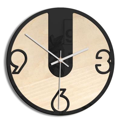 China Dijital Duvar Saati's CREATIVE circular acrylic wall clock custom wood and acrylic circle wall clock for sale