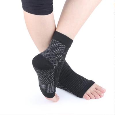 China Snagging Resistance Spring Summer Mens Cotton Footless Socks For Sport Running Cycling for sale