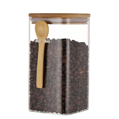 China New Freshness Preservation Square Borosilicate Glass Container Jar Glass Canister With Lid And Bamboo Spoon for sale