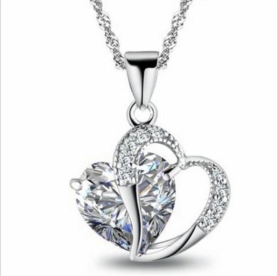 China S925 Sterling Silver Heart Fashion Ms. Necklace; wholesale neck chain heart necklace ladies gifts jewelry pendant necklace for sale