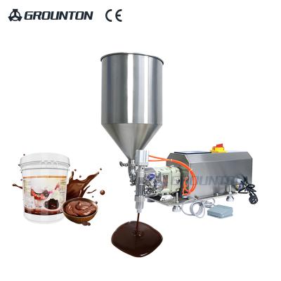 China Semi Automatic Food New Product Recommendation Filling Machine For Soy Sauce for sale