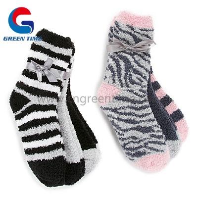 China 2021 Winter Fuzzy Socks Premium Thermal Crew Slippers Breathable Super Soft Warm Comfortable Socks for sale