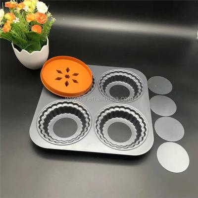 China Diy Stocked 4 Cup Roll Pan With Cutter Carbon Steel Non-Stick Round Cake Pan for sale