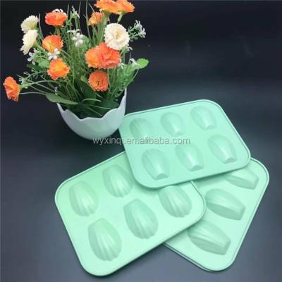 China 6 Cup Non Stick Carbon Steel Disposable Roll Pan Diy for sale