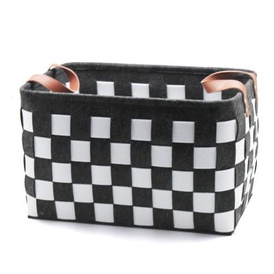 China Sustainable Modern Black And White Plaid Chessboard Design Felt Storage Basket for sale