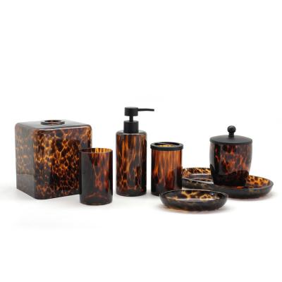 China Sustainable Black And Brown Leopard Print Glass Bathroom Accessories Set for sale