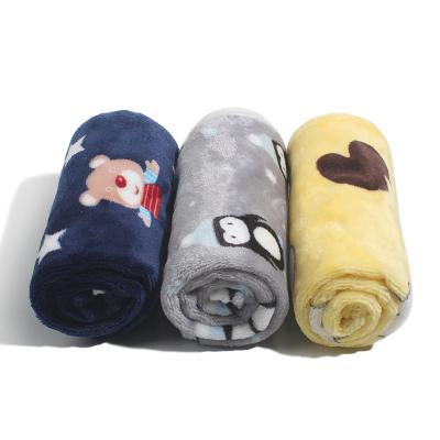 China Low Moq Factory Price Travel Coral Fleece Faux Fur Pet Cover Soft Dogs Cats Shear Blanket For Pets for sale