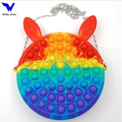 China Fashion Coin Purse 2022 Kids Designer Inspired Purses Kids Clips Key Chain Silicone for sale