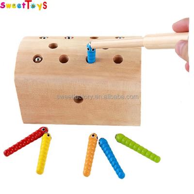 China Children Balance Wooden Magnetic Catching Exercise Worms Educational Toys Game Gifts For Children for sale