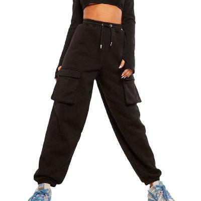 China QUICK DRY Custom Sweatpants Pants Womens Cargo Pants Pocket Sweatpants Heavy Duty Oversized Joggers Black Sports Tracksuit for sale