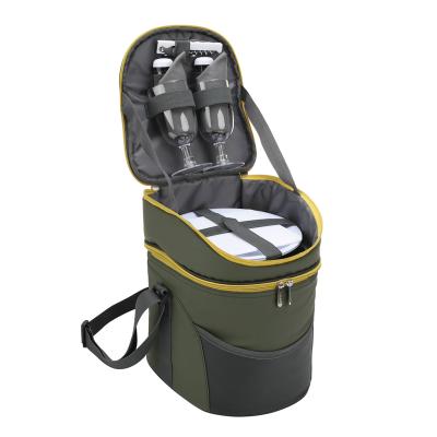 China Outdoor Part 2 Person Cutlery Picnic Bag With Cooler Compartment for sale