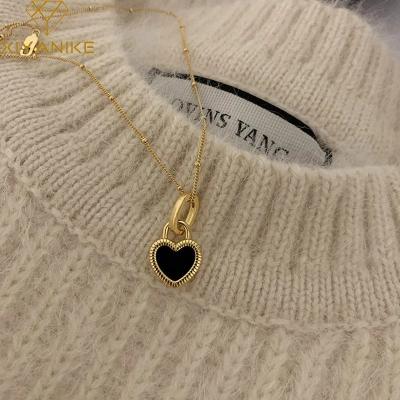 China Europe And America Vintage Heart Double Sided Pendant Necklace For Women Girl Clavicle Chain Choker New Fashion Fashion Jewelry Gift Party for sale