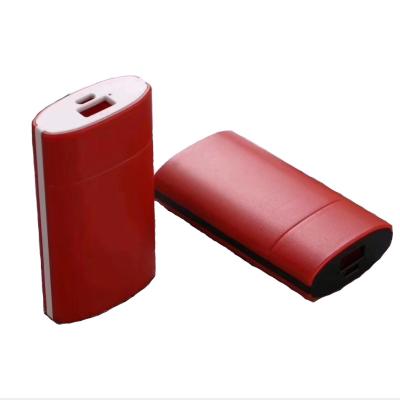 中国 Exalted customized LOGO portable 5200mAh mobile phone power bank 販売のため