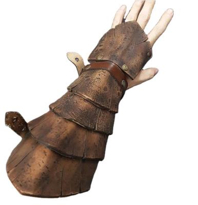 China 2022 Europe New Western Style Medieval Carapace Leather Bracers Wrist Guard for sale