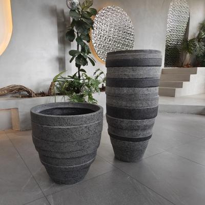 China Tall Large Resin FRP Fiberglass Flower Pots Logo Customized for sale