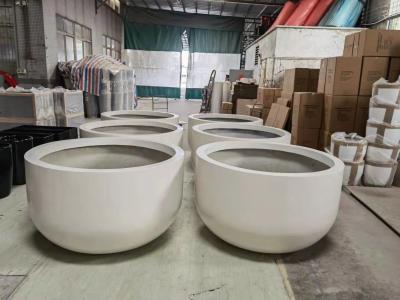 China Large Tall Fiberglass Planter Pots For Outdoor Garden Decoration for sale