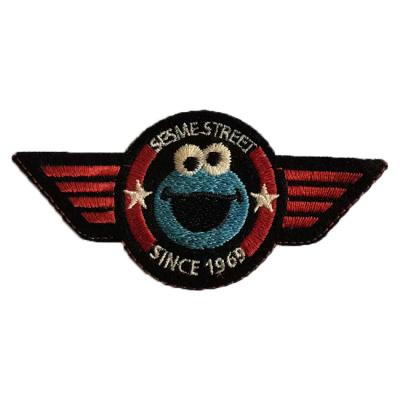 China New Design 3D Wholesale Price Computer Embroidery Patch Fashion Ready Made Embroidered Patches for sale