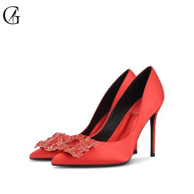 China Goxeou Elegant Women Light High Heels Pumps Ladies Bridal Shoes Heels Rhinestone Brooch Crystal Decoration Ready To Board Large Size46 for sale