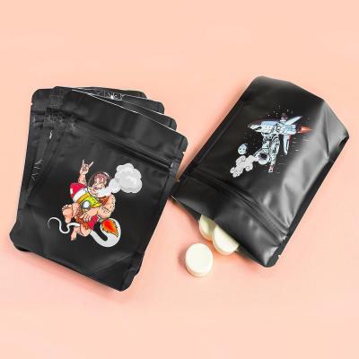 China Moisture Proof Custom Printed Empty Zkittles Smell Proof Loose Jokes Up Mushroom 3.5 oz Mylar Bags for sale