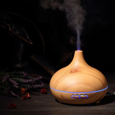 China 2019 Hot Selling Best Home Office Bedroom Lobby Hotel Ultrasonic Diffuser Wood Coated Aromatherapy Air Humidifier With Night Light 7 Colors Mini Humidifier for sale